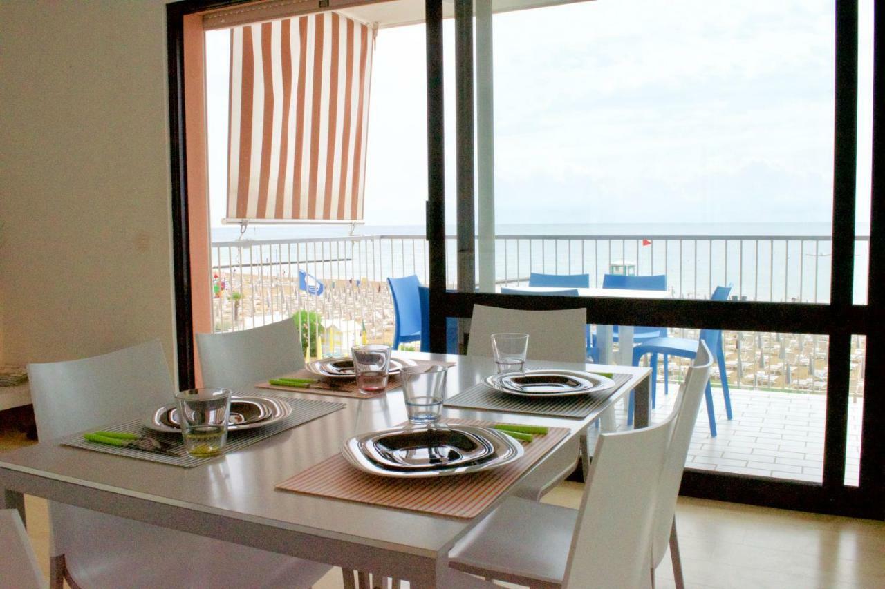 App4Rent Augustus Sea View - Family House - Wifi&Parking - 3 Rooms ليدو دي يسولو المظهر الخارجي الصورة